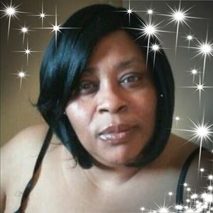 Meet your Posher, Evelyn